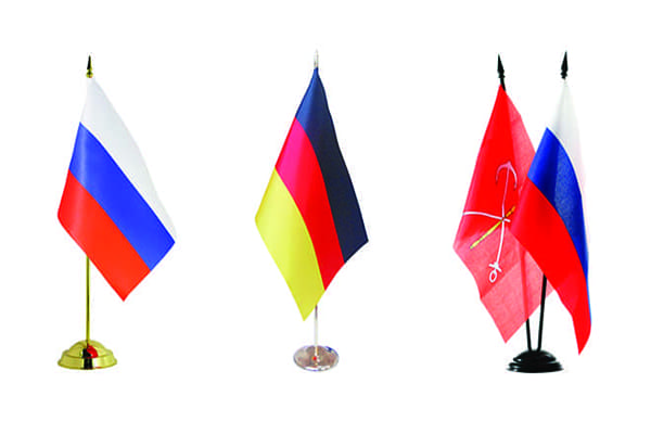 настольные флажки стран мира